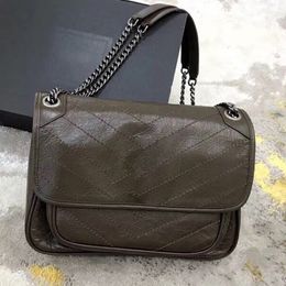 2024 Designer Sacs Sac de chaîne d'épaule Claquette des rabates C Portefeuille Vérification Velor Filet Pours Double Letters solid Hasp Taies Squêtes carrés Femmes Femmes Luxury Sacs à main 03