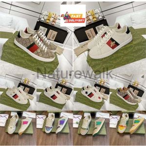 2024Designer Chaussures décontractées Balette Ace baskets Low Womens Shoe Sports Trainers Tiger Broidered Black White Green Stripes Walking Wals