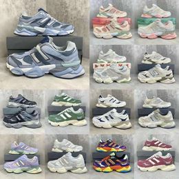 2024New 9060 Joe Freshgoods Designer OG Men Femmes Chaussures de course Penny Bookie Baby Shower Bleu Arctique Gris Bricks Pièces manquantes Pack 9060S TRALER 36-45