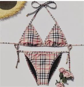 2024New sexy damesontwerpers bikini's sets heldere riem vorm zwempakken dames badpakken zwemkleding stranddeur strand vrouw badkleding biquini gemengde merken zwemkleding