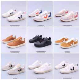 2024New Vejaon French Brésil Green Earth Verre Low-Carbone Life V-10 Organic Cotton Flats Platform Sneakers Femmes Classic White Designer Chaussures Mens Trainers 97
