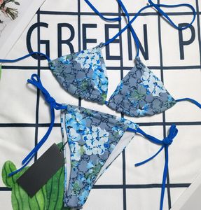 2024SS Bikinis de créateur sets femme Sexy Switsuit Luxury Metal Letter Chain Bikini Summer Simwear Bathing Bathing Cleing Three Points