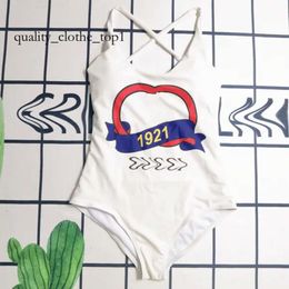 2024SS Designer Badpak Dames Vintage String Micro Cover Up Dames Bikini Sets Badmode Gedrukt Badpakken Dames Zomer Strandkleding Zwempak Vakantie 244