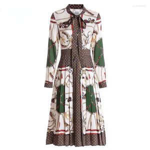 2024SS Designer Woman Dress Spring Autumn Dames lange mouw vintage print elegante boog geplooide jurken dame kleren slanke vestidos gewaad