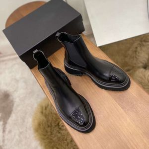 2024SS lederen Chelsea Boots platform slip-on ronde platte laarsjes chunky halve laars luxe designer hoge schoenen voor dames dikke hakken ridderlaarzen 35-42