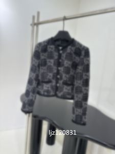 2024ss lente/zomer hoge luxe damesjas kleine geurige wind set rok tweed in elkaar grijpende dubbele letter korte rok gewikkeld heup rok mode jaset rok s-l