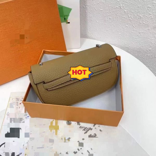 2024 La dernière mode de la mode Small Bag Tempérament tout le sac à bandoulière 23 * 6 * 13 avec une boîte cadeau exquise en usine Le volume de vente directe est préféré