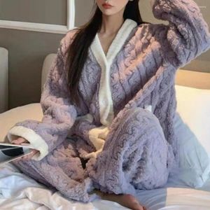 2024 Womens Sleepwear Coral Fleece Loungewear Set Winter Plush Thermal Pyjama's V-Neck Lange Mouw Tops Wide been broek in