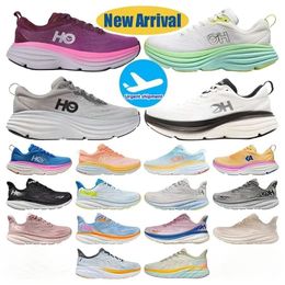 2025 Designer Sandals Hokka Shoes One Bondi 8 Chaussures de course Femmes Platform Sneakers Hokah Chaussures Clifton 9 hommes Blakc White Harbor Mens Women Trainers Runnners 36-45