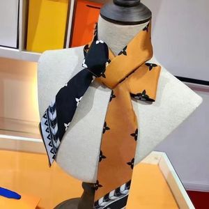 2025 Nieuwe luxe ontwerpers Design dames sjaals zijden haar sjaalhoofdscarf cravat tas decoratie