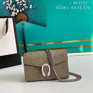 20cm Cross Body Small Flap Bag style chaîne en cuir mini chainbags avec sens de la structure 401231 trois compartiments internes séparés seize cartes sac gracieux