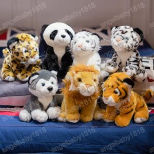 20 cm Animaux en peluche mignons Simulation de jouets en peluche Lion Tiger Panda Leopard Husky Dog Poll Animal pour enfants Soft