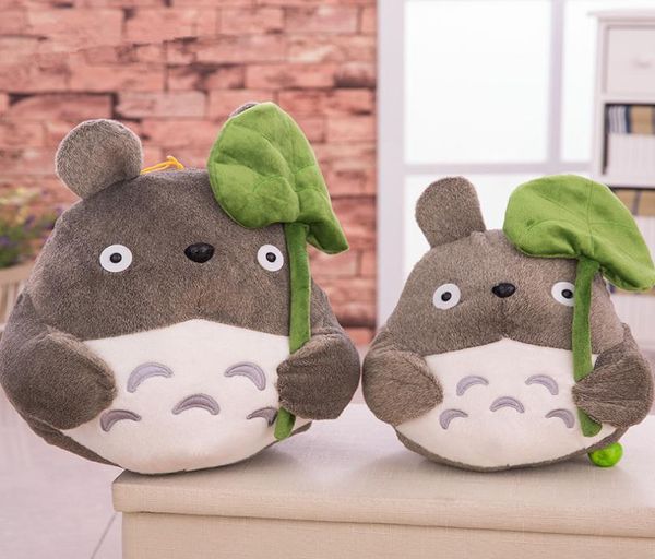 20 cm Belle Mon Voisin Totoro En Peluche Jouet TV Film Personnage Mignon Doux Poupée Totoro avec Feuille De Lotus Enfants Jouets Chat Cadeau Décoration LA5302789