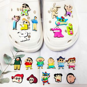 20Colors Japanse sexy jongens anime charmes groothandel jeugdherinneringen game grappige cadeau cartoon charmes schoenaccessoires pvc decoratie gesp soft rubber clog