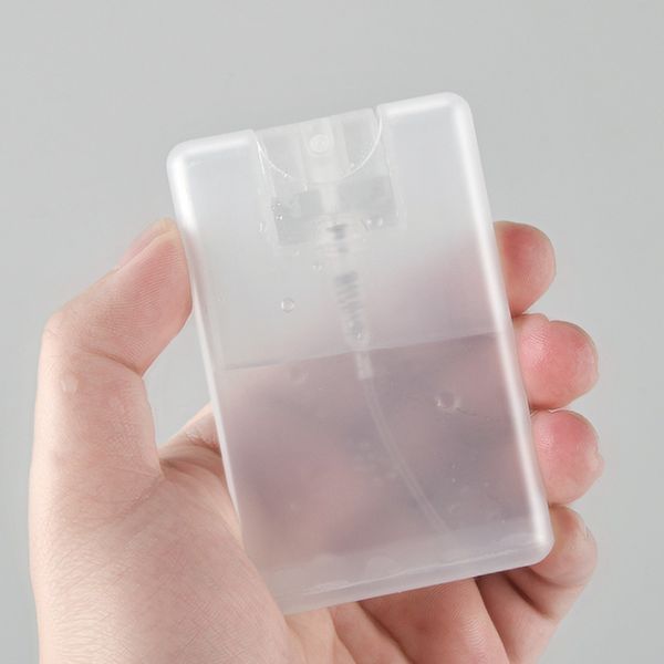20 ml 0,67 oz carte portable pulvérisation bouteille de bouteille de parfum Perfume Type de carte de carte fine bouteilles de brume pulvérisateur hydratante pour parfum, pulvérisation à main liquide, cosmétique