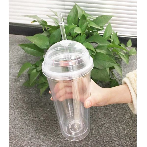 Tobe à lait de 20 oz avec des couvercles de dôme à double paroi en plastique tasses de boissons avec une bouteille d'eau transparente transparente réutilisable tasse de fruits transparent