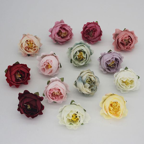 20pcs 4,5 cm European Vintage Silk Tea Rose Fleurs artificielles Small Bud Wedding Home Christmas Party Arrangement Flower Flower