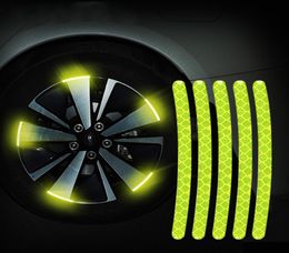 20 -stcs auto wiel hub banden rand reflecterende strips lichtsticker voor nacht rijden auto's autorestyling accessoires9344448