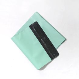 Bolsa de mensajería de 20 piezas Sobre de envasado verde Bolsa de entrega impermeable