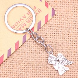 20pcs llavero de moda 24x17 mm Pray Angel Pendants Men Diy Joya CAR CADA CADENA CADENA SOUNIM