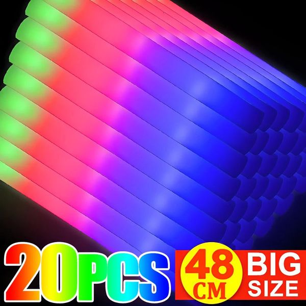 20 piezas LED Glow Sticks a granel colorido palo de espuma Cheer Tube luz oscura para Navidad cumpleaños boda fiesta suministros al por mayor 240122