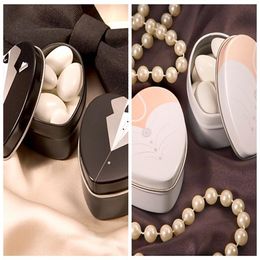 20pcs / lot boîtes de faveur de mariage mariée et le marié de Dressed to the Nines Wedding Dress Mint Tin candy box276Q