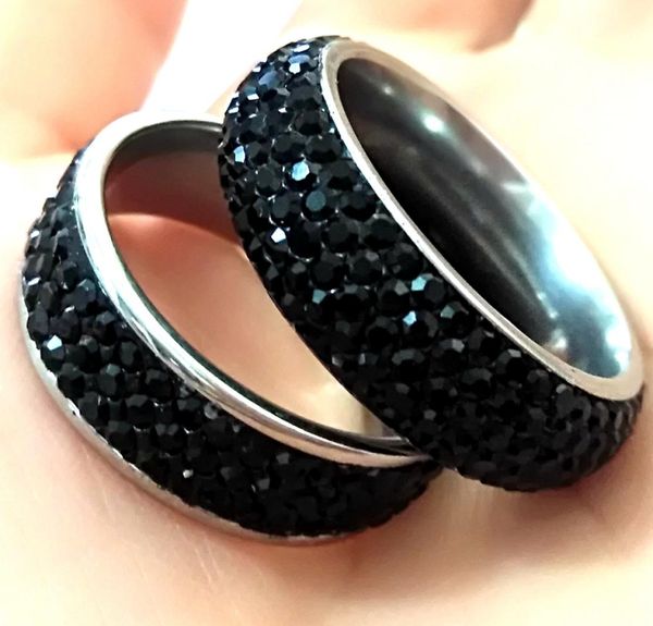20pcs Luxury Black Zircon en acier inoxydable CZ Anneau Men Femmes 3 Row 5 Row Crystal Stone Wedding Engagement Ring Trendy entier 3594513