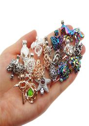 20 pièces modèles de couleurs mélangées en alliage de Zinc perle Cage pendentifs aromathérapie diffuseur d'huile essentielle bijoux collier bricolage Jewelry7053213