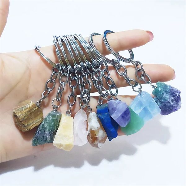 20pcs Natural Crystal Raw Quartz Fluorite Keychain Femmes hommes Hangle Car Key Holder Mineral Stone Pendentif Key Ring Jewelry 240402