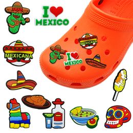 20 pçs/set Mexican street corn Taco style pattern croc JIBZ charms 2D Soft pvc clog Peças de sapato acessórios Fivelas de sapato Decorações para homens mulheres Sandálias crianças pulseira