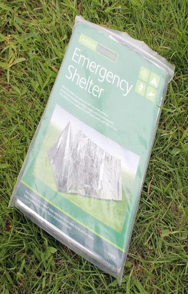 20pcslot 240160cm Sliver imperméable Sliver Mylar Shelter de survie thermique abri d'urgence pour la tente de camping arborant le DHL3558457 en plein air