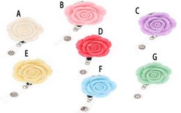 20PCSlot Key ringen Multicolor hars Rose Flower Shape intrekbare badge reelhouder met alligatorclip voor decoratie5450674