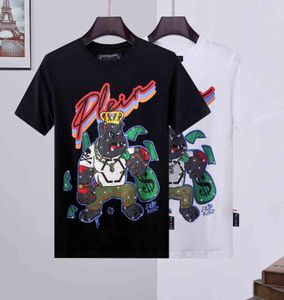 20ss Europea Aman Moda Camiseta de lujo Hombres camiseta Camiseta del cráneo Pp Phillip Camisetas lisas Cuello redondo Diseños de bordado Parejas Tee1692628