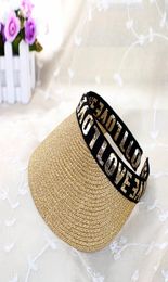 20SS Gras Straw Caps zonder top Holiday Beach Hat Dames Wide rand Hoeden Hoge kwaliteit Sun Hoed Tide Fisherman Hats9083296