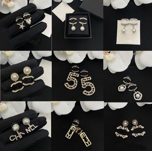 20 Estilo 18K Chapado en oro Latón Cobre Stud Cuelga Araña 925 Plata Carta de lujo Mujeres Cristal Rhinestone Perla Largo Diseñadores Pendiente Boda Fiesta Joyería