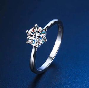20 Stijl 1ct Moissanite Ring 925 Sterling Zilver Verlovingstrouwring Voor Vrouw Geschikt Voor Banket Feest Officiële Gelegenheden Verjaardagscadeau