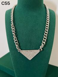 20style Designer 18K plaqué or lettre pendentif colliers chaîne cristal strass en acier inoxydable colliers ras du cou pour les femmes de mariage bijoux cadeaux de couple