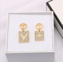 20Style Designer Classique Boucle D'oreille Double Lettre Stud 18K Plaqué Or Long Dangle Boucles D'oreilles Perle Cristal Strass Femmes De Noce Bijoux Accessoires