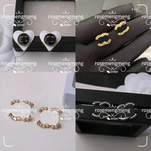 20Style Marque De Luxe Designers Lettres Stud Plaqué Or 18 Carats En Argent 925 Femmes Cristal Strass Perle Boucle D'oreille De Mariage Bijoux De Fête