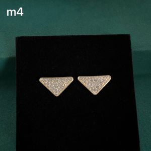 20 styles mélangés simples lettres plaquées or 18 carats Stud 925 argent marque de luxe designers boucles d'oreilles géométriques femmes célèbres cristal strass perle bijoux de fête de mariage