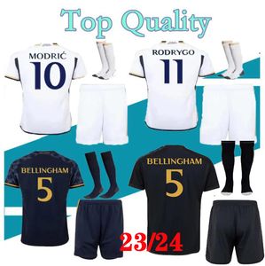 23 24 Bellingham Madrid Jerseys de fútbol Camiseta de fútbol Mbappe VINI JR MODRIC RODRYGO ALABA camiseta 2023 2024 Uniformes CAMAVINGA VALVERDE KROOS Real Men Kids Kit