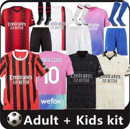 24 25 Fan Giroud Pulisic Adult Soccer Jerseys 2024 2025 Milans Rebic Theo Reijnders Kessie de Ketelaere Rafa Lea Football Shirts Player Men Kids Kit Kit Uniformi 16-4xl