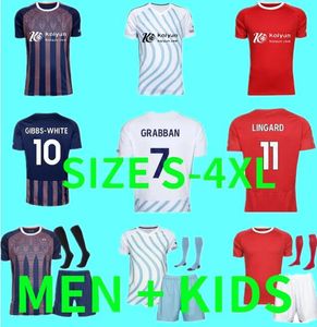 23 24 Nottingham Soccer Jerseys Forest Home Red Away Blue Men Tops 2023 2024 Camiseta Worrall MBE SOH LOLLEY MCKENNA ARRER Kits para niños adultos Conjuntos de camisetas de fútbol para niños