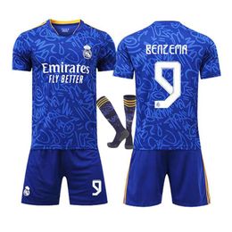21-22 Real Madrid Home and Away No.9 Benzema volwassen voetbaljersey Childrens Training Kit+Socks