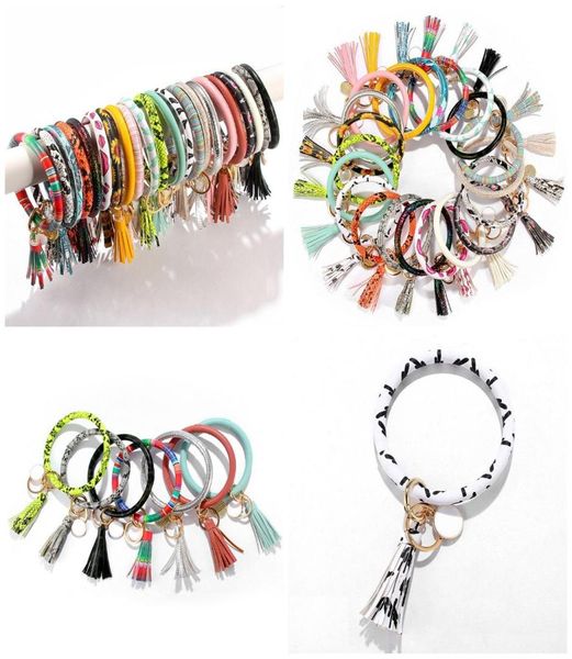 21 estilos de pulsera de cuero PU creativa llavero pieza redonda colgante pulsera de cuero Women039s DHB4528549025