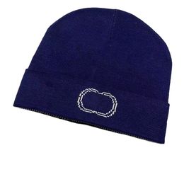 212 # Chapeau Automne et hiver nouveau chapeau en laine à bords bouclés avec chapeau tricoté chaud imprimé luxe pour hommes femmes bijoux cjewelers livraison gratuite en gros