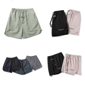 21SS Designer Season Nylon Shorts Multi-ligne réfléchissant Longueur du genou Pantalon court Hommes et femmes Couples Summer Beach Pant Running Sports