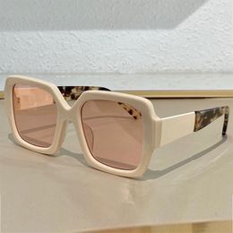 21SS gafas de sol de moda PR21X Gafas de pasarela de escenario para mujer tendencia todo-fósforo compras viajes vacaciones especial protección UV400 top q155c