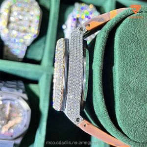 21VX Montre en diamant glacé pour hommes Hip-hop Moissanite Bijoux Montre de luxe Date Montre en cuir mécanique à la main Watch0MLU