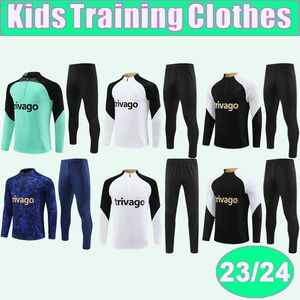 23 24 PULISIC KANTE Trainingskleding Jas Kinderkit Voetbalshirts JOAO FELIX MOUNT CHILWELL ZIYECH KOULIBALY HAVERTZ Voetbalshirt Uniformen